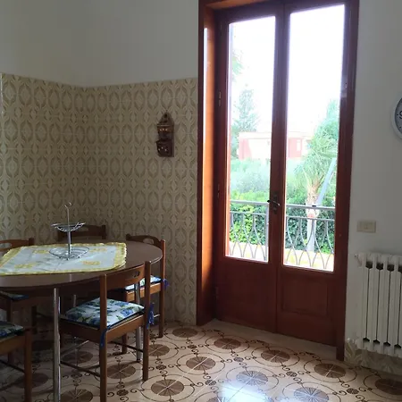 Holiday Mediterraneo Semesterbostad *